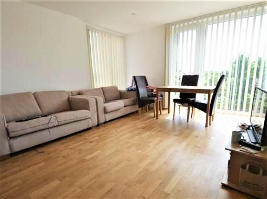 Zenith Close, Colindale